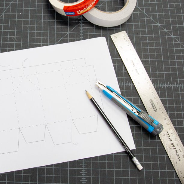 Snap-Off Cutter w/Cushion Grip Color May Vary